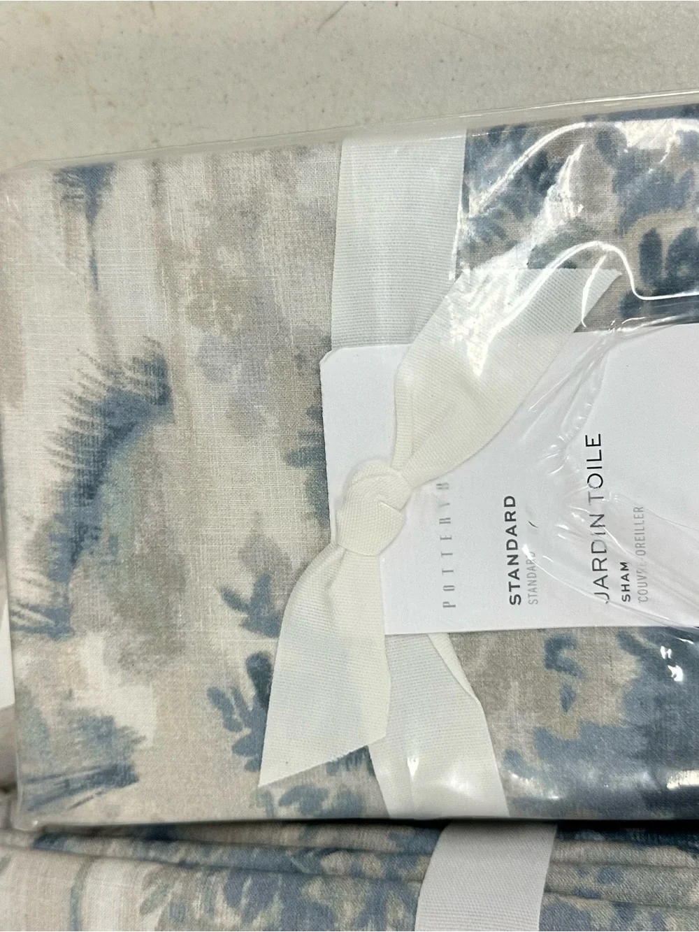 NWT Pottery Barn Jardín Toile duvet cover 2 shams